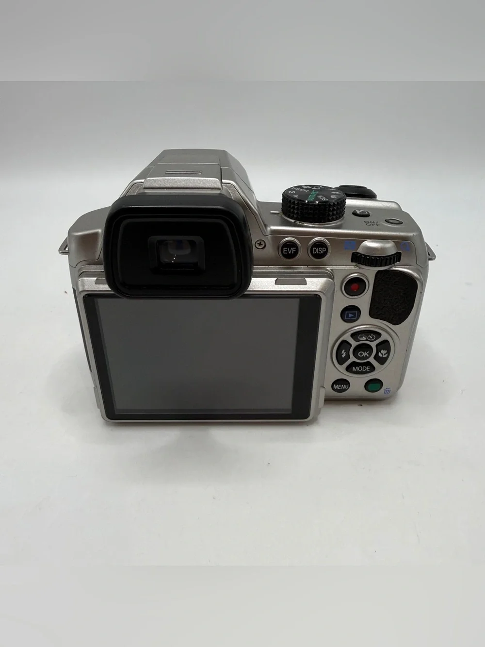 Pentax X-5 16MP Digital Camera 26x Optical Zoom 3.0” Tilt LCD Tested
